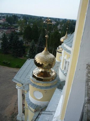 Вид на город с высоты собора.