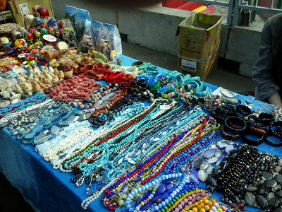 Самоцветы и сувениры