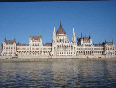 Здание парламента 