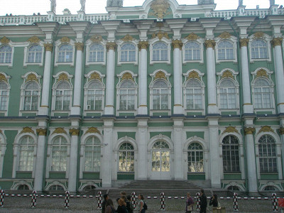 Эрмитаж снаружи