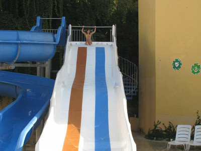 Bella_Sun_Club