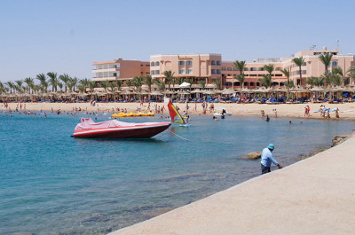 Пляж (вид на Beach Albatros)