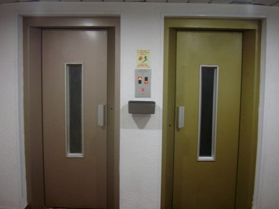Лифт в отеле