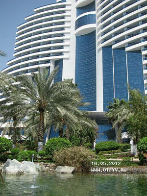 Отель Le Meridien Al Aqah Beach Resort,