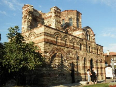 Одна из церквей
