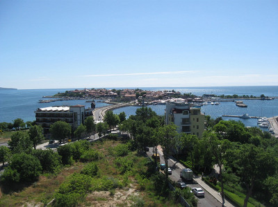Вид на старый Несебр