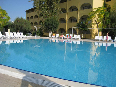 Bella_Sun_Club