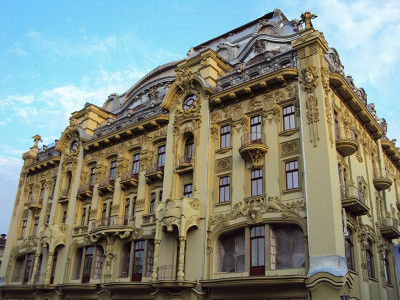 здание гостиницы Московская
