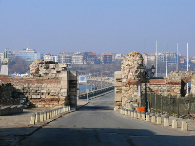 Вид из старого города на новый