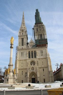 Собор в центре Загреба