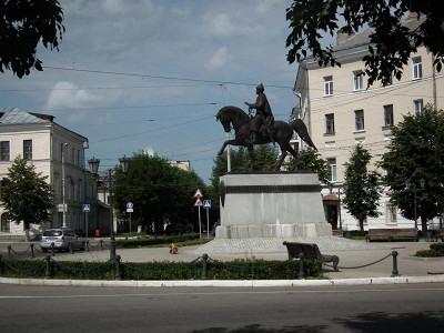 Памятник князю Михаилу Тверскому