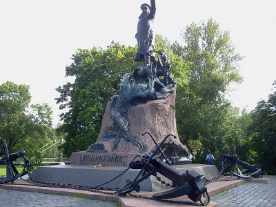 "Помни войну!" (адмирал Макаров С.О.)