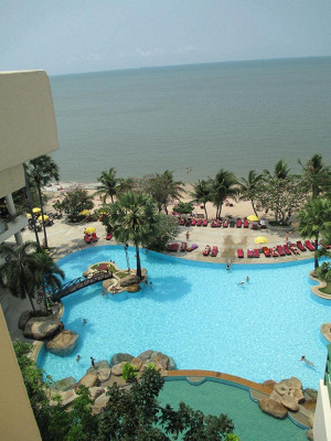 Garden_Sea_View