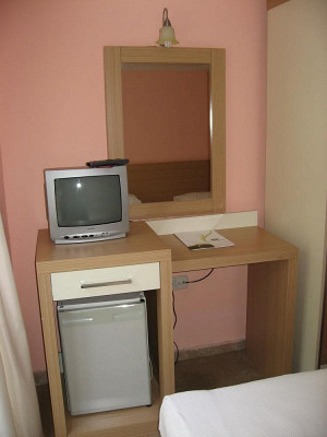 Мебель в номере 4* отеля
