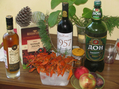 сейчас  бы  палочку  шашлыка