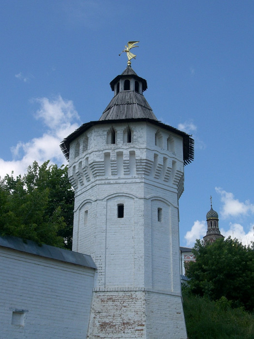 Башня стены Свято-Иоанно-Богословского мужского монастыря