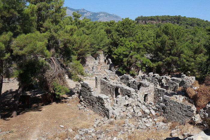 Руины античного города Фаселис
