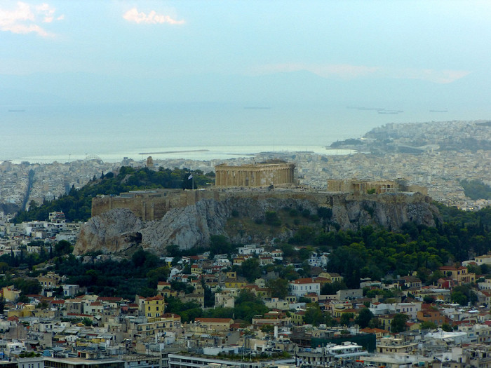 Холм Акрополя с Парфеноном в Афинах