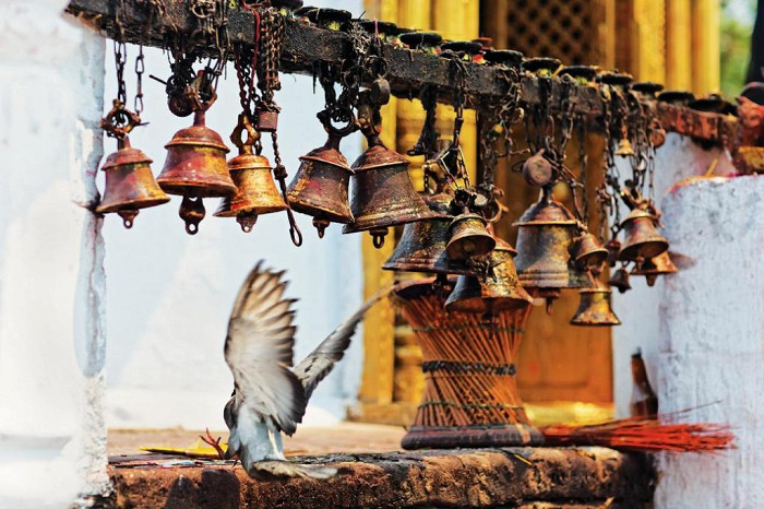 Жертвенная колокольня в Покхаре, Непал