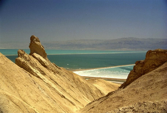 Вид на Мертвое море с горы Содом