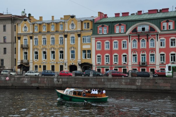 Разноцветье улиц, Санкт-Петербург