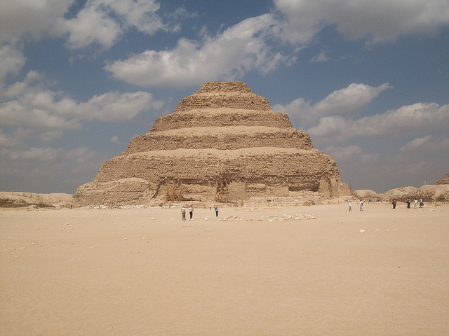Вид на пирамиду Джосера, Саккара