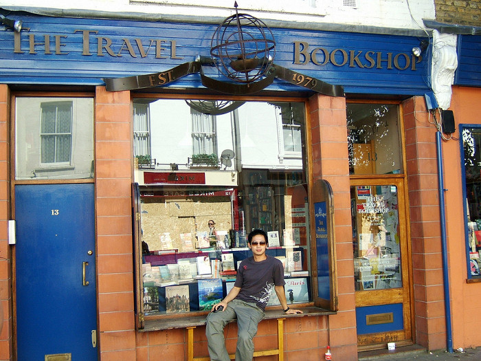 Знаменитый книжный магазин в Ноттинг-Хилл, Лондон