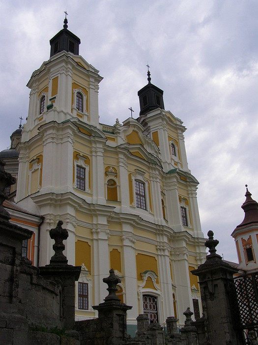 Иезуитский монастырь в Кременце