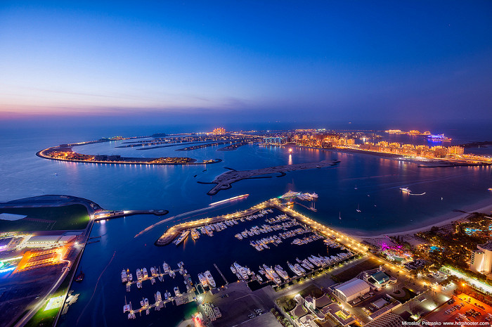 Острова Пальм ночью, Дубай