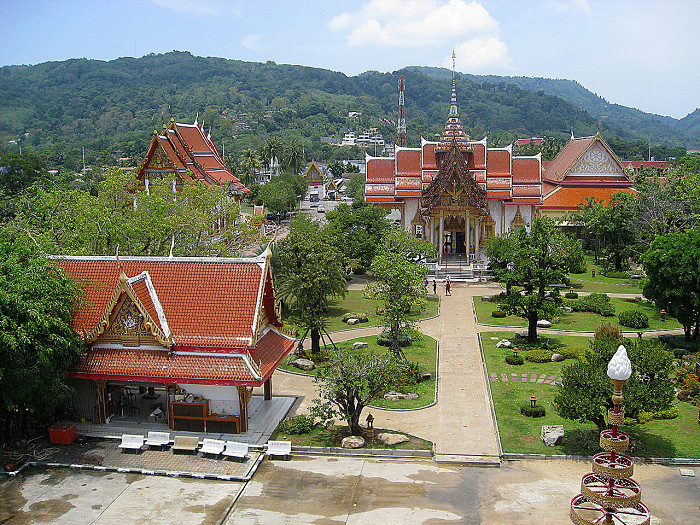 Храм чалонг фото