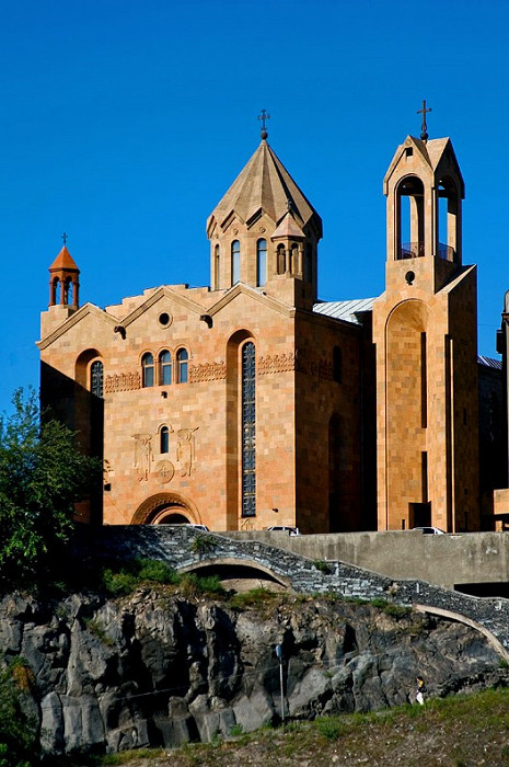 Церковь Сурб Саркис в Еерване