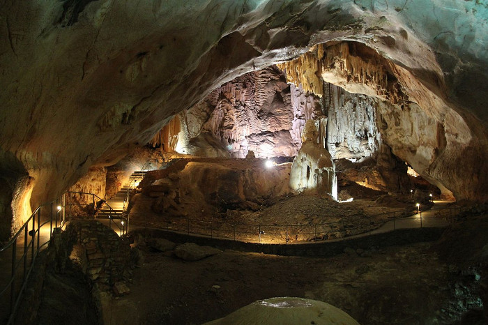 Кечкемет - самый большой зал в пещере Эмине-Баир-Хосар