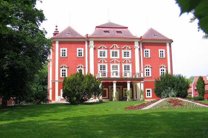 Замок Детенице, Чехия