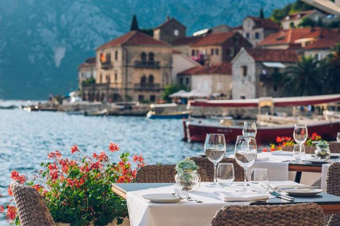 5 самых необычных пятизвездочных отелей Черногории4