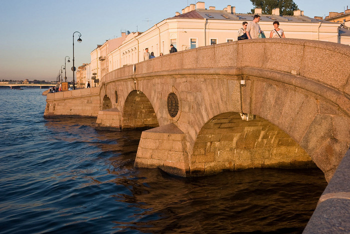 Прачечный мост в Санкт-Петербурге, рядом с Летним садом