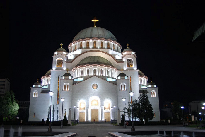 Храм Св Саввы ночь Белград Сербия