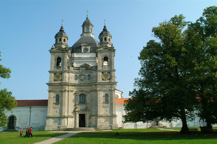 Монастырь Пажайслисе в Каунасе