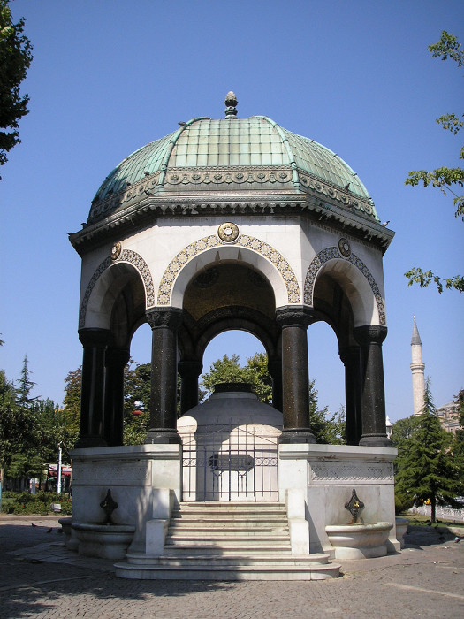 Площадь Султанахмет, Немецкий фонтан