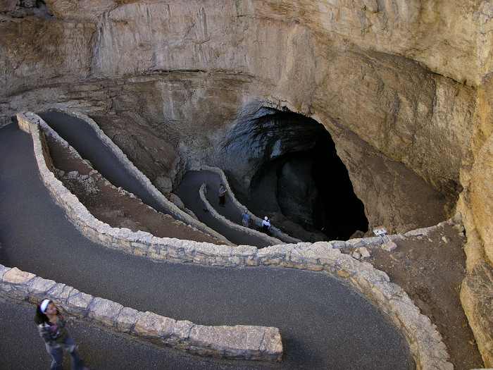 Карлсбадские пещеры, вход