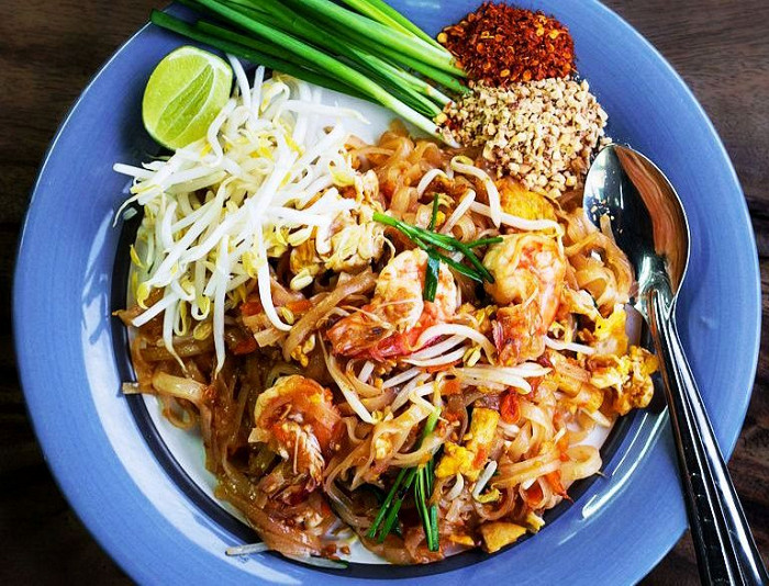 5 простых рецептов Таиланда Пад тай