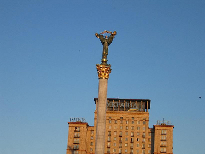 Статуя Независимости на Майдане, Киев