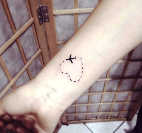 26-Tantalizing-Travel-Themed-Tattoos-That-Are-Sure-To-Inspire-3