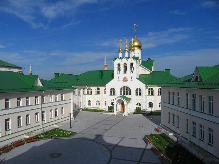 Богоявленский Старо-Голутвин монастырь в Коломне, духовная семинария