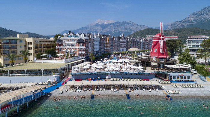 5 самых необычных пятизвездочных отелей Турции Orange County Resort 1