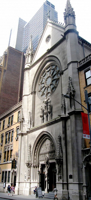 Таймс-Сквер, церковь Святой Девы Марии