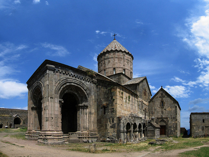 Монастырь Татев, Собор Сурб Погос-Петрос (святых апостолов Павла и Петра)