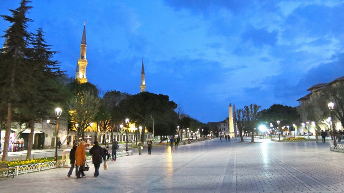 Площадь Султанахмет, древний ипподром