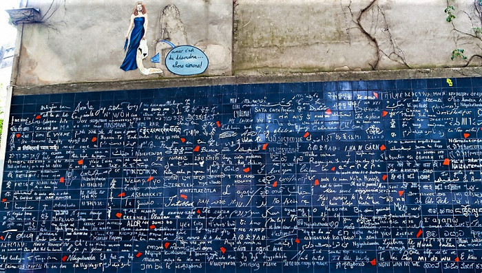 Стена Любви, Монмартр, Париж