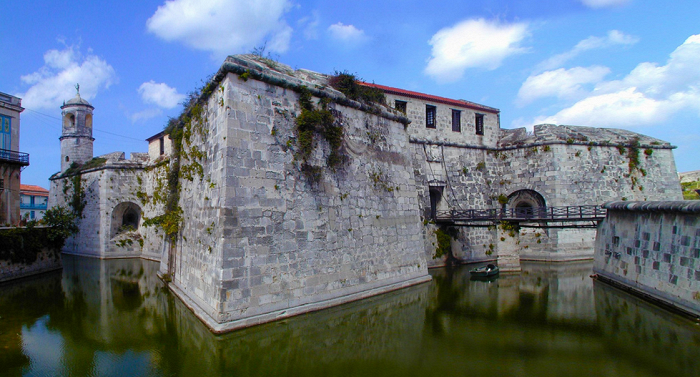 Замок в районе Старая Гавана