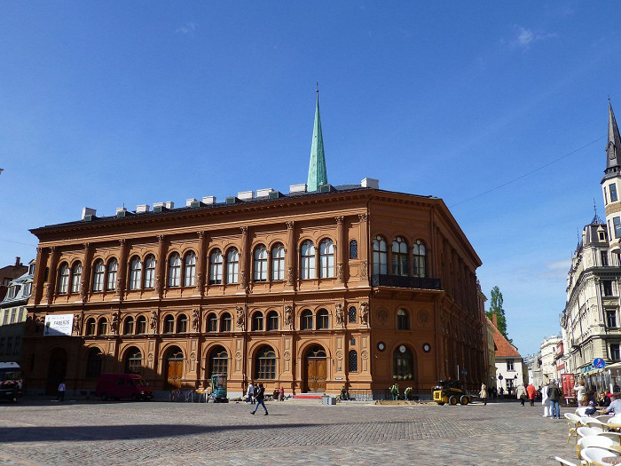 Исторический центр Риги, здание Рижской фондовой биржи